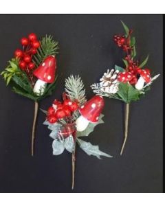 Berry Xmas Pick With Board 3 Styles